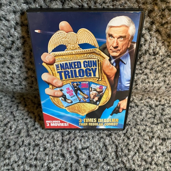 DVD Bundle - Picture 6 of 7